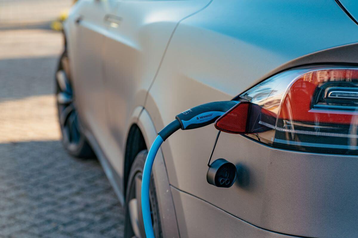 Carro elétrico VS Gasolina: comparação e diferenças