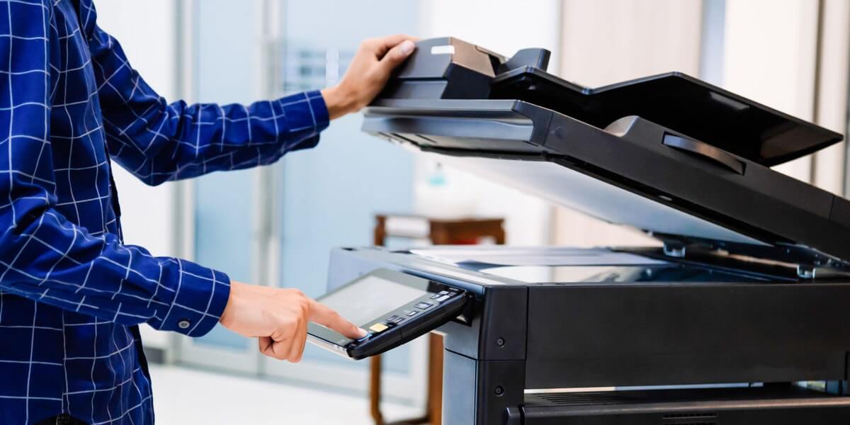 ¿Cuánto consume una fotocopiadora?