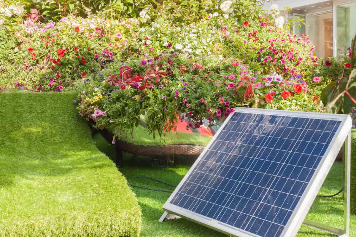 ¿Hay que tapar las placas solares en verano?