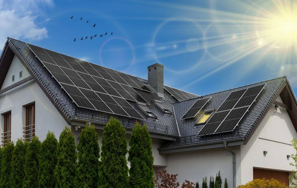 Paneles solares full black ¿Mejores que los tradicionales?